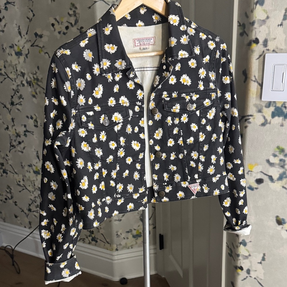 Guess Black Daisy Cropped Trucker Jacket